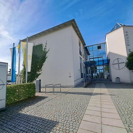 Spectrum Kirche Exerzitien-Und Bildungshaus Auf Mariahilf Пасау Екстериор снимка